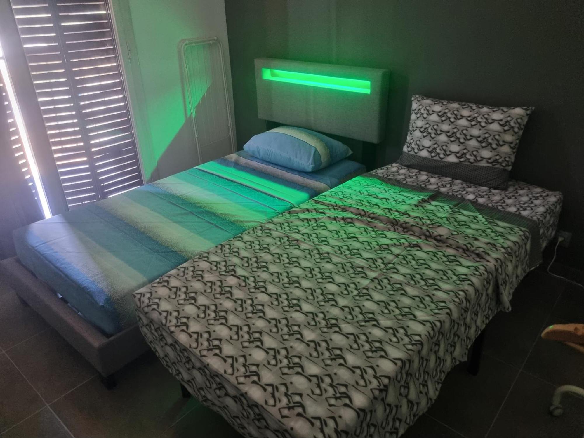 Privative Renove 2024, Climatisation, Tramway Sur Place , 12 Min Centre, 16 Min Plage, Apercu Lateral Mer, 2 Wc Avec 2 Salle De Bain, Private Renovated 2024, Air-conditioned , Tram On Spot, 2 Toilets And 2 Bathrooms Nizza